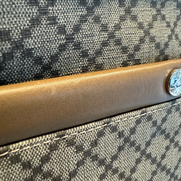 Gucci Diamanté patterned crossbody/messenger bag - Picture 15 of 17